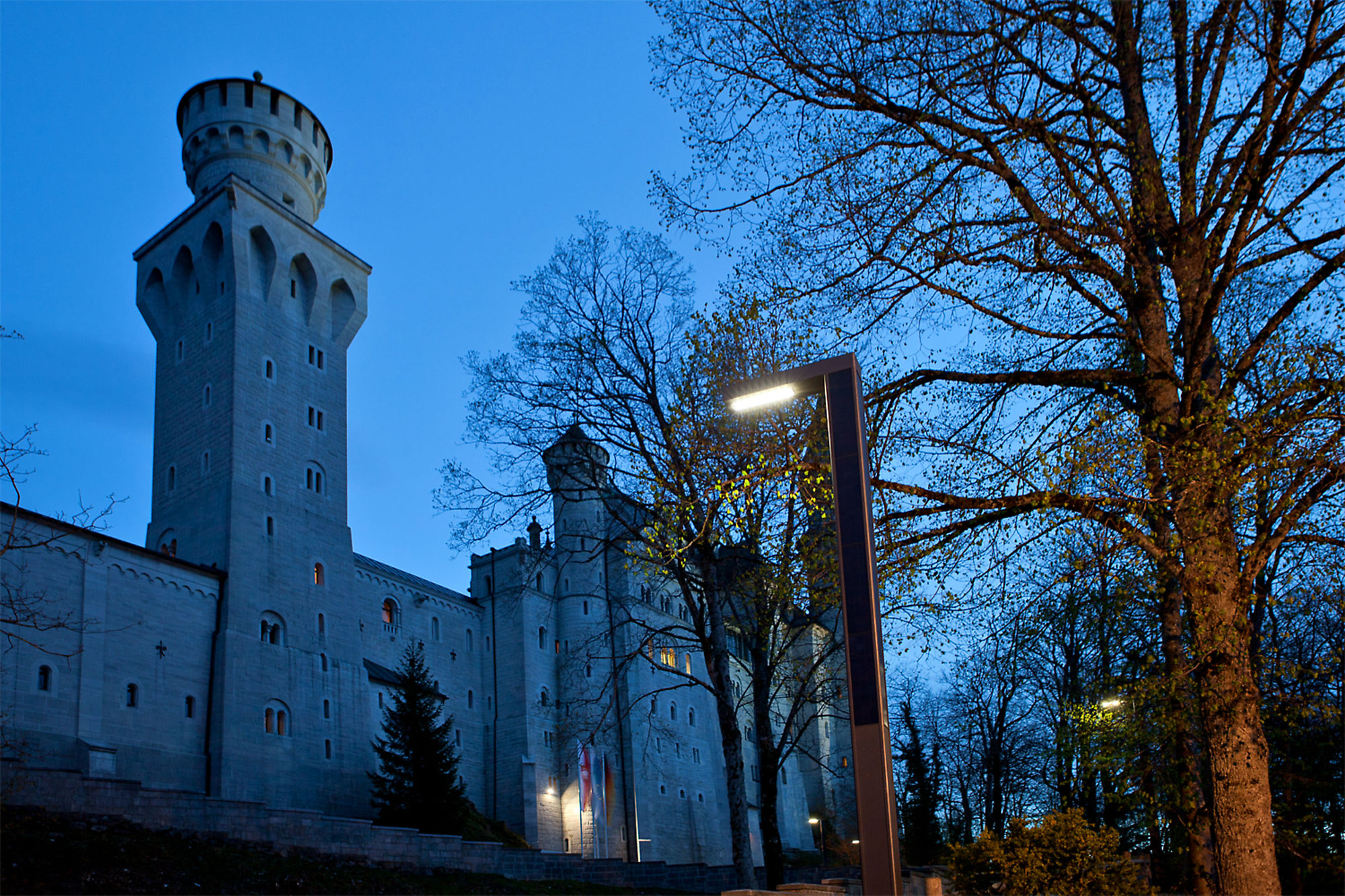 Schloss Neuschwanstein, Solarbeleuchtung